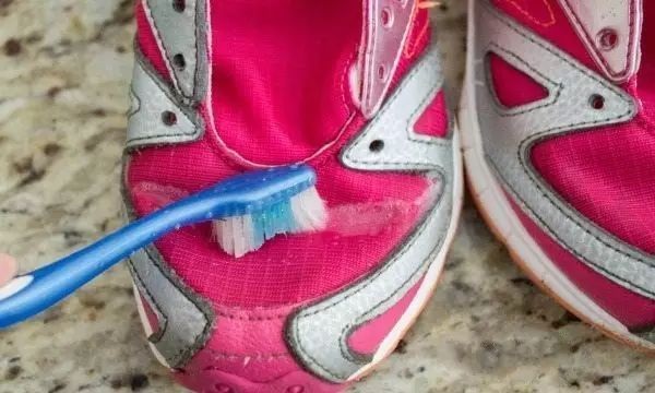 Đừng cho 8 loại quần áo này vào máy giặt, không chỉ khó sạch mà còn làm hỏng máy-28