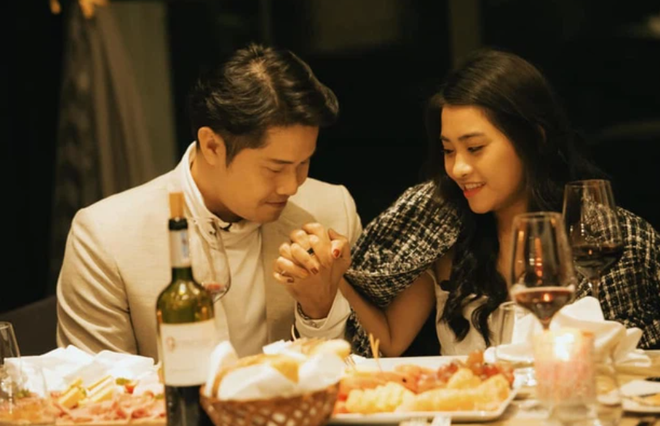 Tôi liều mạng, một tay cầm điện thoại, một tay lao xuống biển để tìm anh Đăng-2