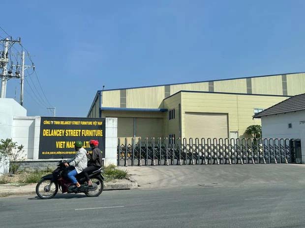 Diễn biến bất ngờ vụ công nhân đi làm đầu năm thì tá hoả nghe tin công ty giải thể-1