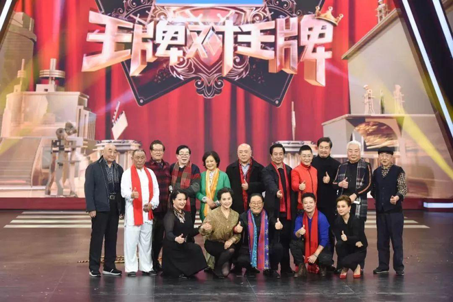 Vạn Thánh công chúa Tây du ký 1986: Đẹp như Tây Thi, trùm truyền thông, cuộc sống xa hoa giàu có-9