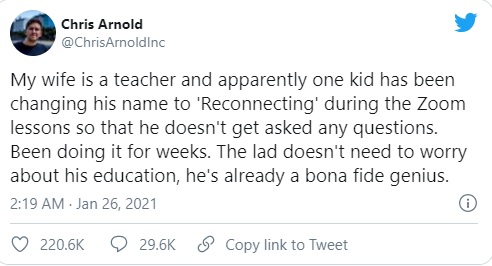 Để không bị cô giáo gọi trả bài khi học online, nam sinh đã nghĩ ra cách vô cùng quái chiêu, cư dân mạng được phen cười vỡ bụng-2