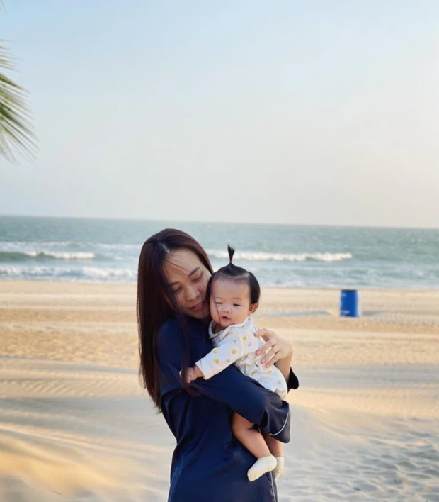 Ảnh Cường Đô La - Đàm Thu Trang đăng khác một trời một vực, khuyết điểm mẹ bỉm lộ rõ nếu không làm việc này-2