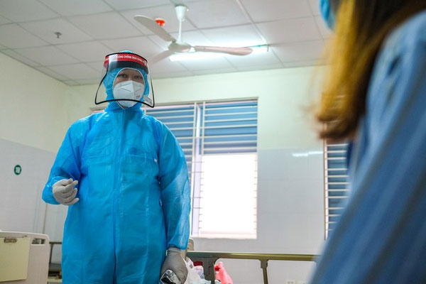 Bệnh nhân sơ sinh và nhỏ tuổi nhất tại Việt Nam mắc Covid-19 vừa khỏi bệnh-4