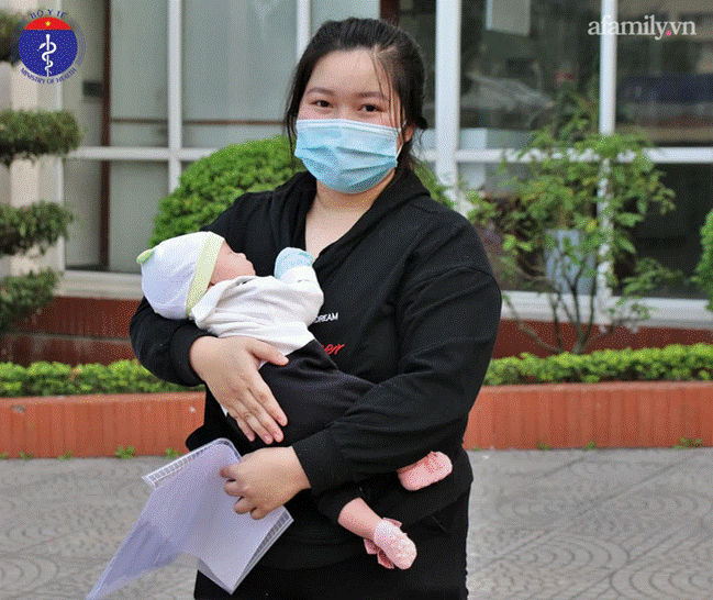 Bệnh nhân sơ sinh và nhỏ tuổi nhất tại Việt Nam mắc Covid-19 vừa khỏi bệnh-1
