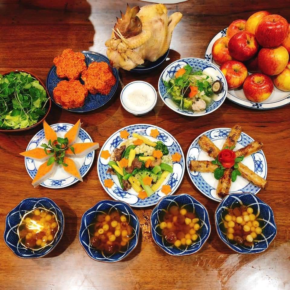 Dịch vụ đặt mâm cỗ cúng ngày Rằm tháng Giêng nở rộ mùa dịch, nhà bếp phục vụ 50 mâm/ngày-2