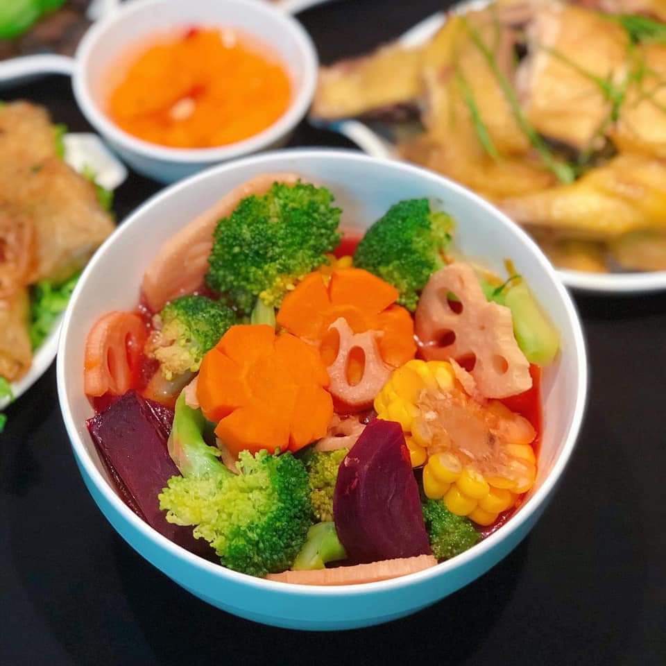 Dịch vụ đặt mâm cỗ cúng ngày Rằm tháng Giêng nở rộ mùa dịch, nhà bếp phục vụ 50 mâm/ngày-5