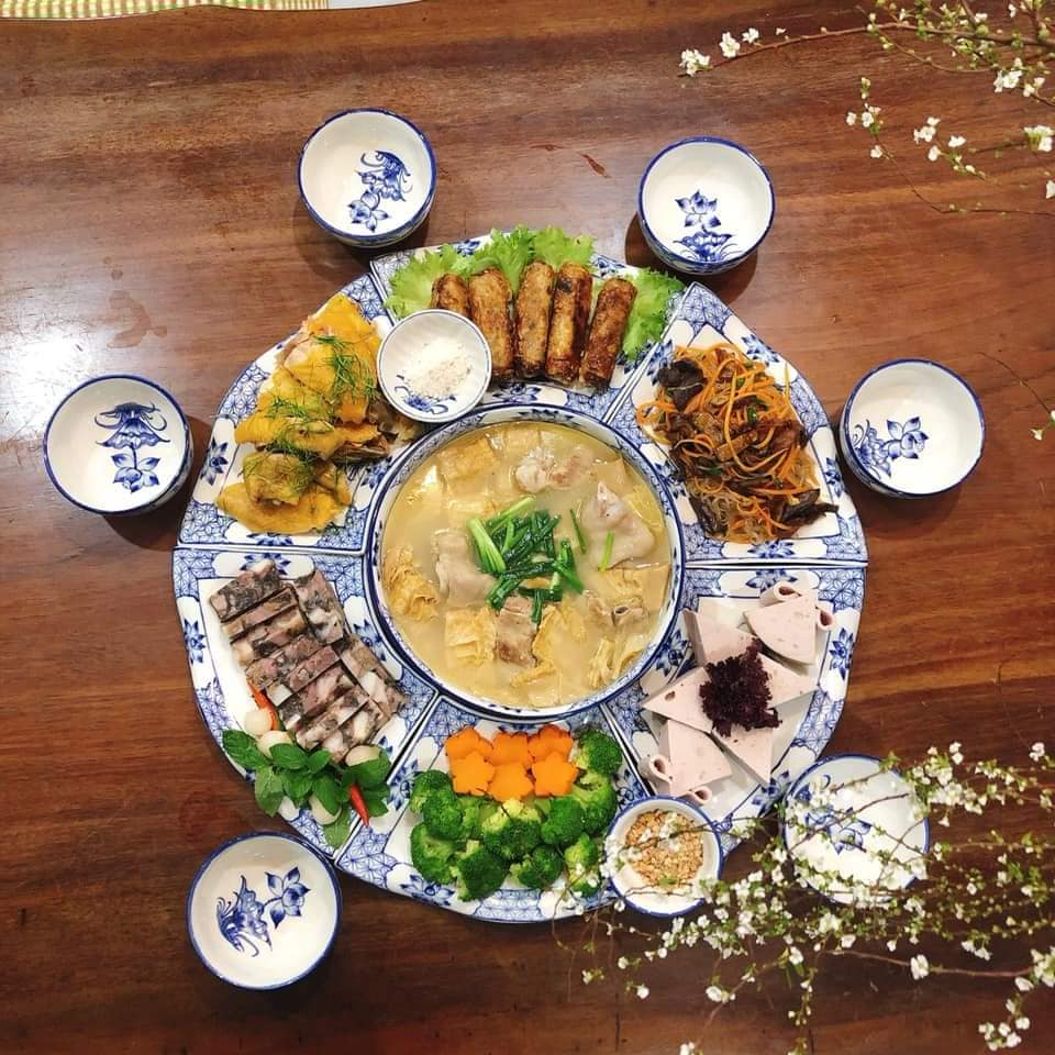 Dịch vụ đặt mâm cỗ cúng ngày Rằm tháng Giêng nở rộ mùa dịch, nhà bếp phục vụ 50 mâm/ngày-10