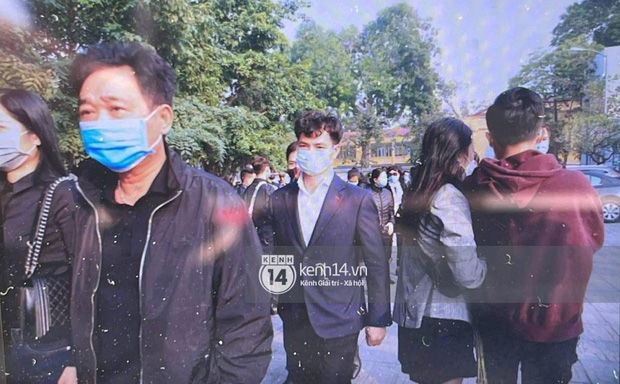 Tang lễ cố NSND Hoàng Dũng: NS Xuân Bắc - Huỳnh Anh cùng nhiều đồng nghiệp đến viếng, linh cữu được đưa đi an táng-15