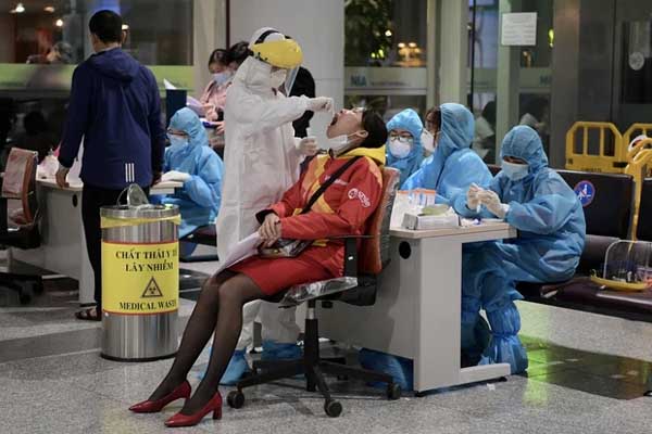 Sáng 21/2, không ca mắc COVID-19, gần 83% bệnh nhân không có biểu hiện lâm sàng-4