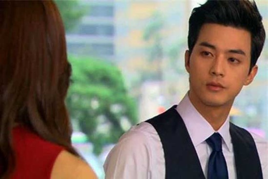 Em chồng thông báo sắp lấy vợ khiến ai cũng vui mừng, nhưng lời đề nghị sau đó của anh ta lại khiến cả nhà chị dâu điêu đứng