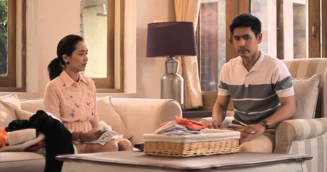 Tân hôn vừa về phòng, chồng đã bóng gió bảo lỗ đau nhưng màn phản bác của vợ ngay sau đó mới thật sự khiến anh sốc nặng-2