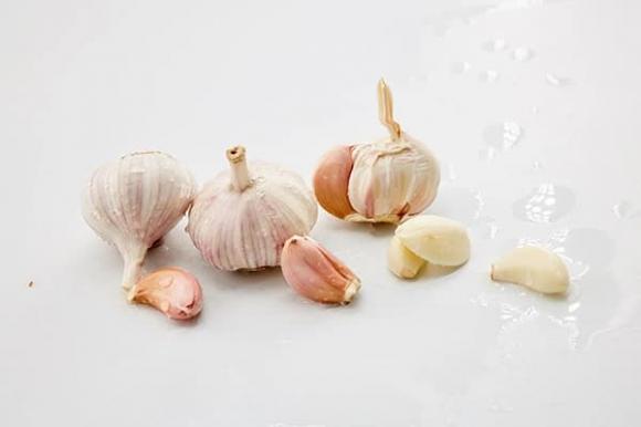 Điểm yếu của tế bào ung thư không phải là sợ tỏi hay súp lơ xanh mà là 5 thứ này, hầu hết ai cũng làm được-2