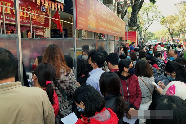 Sao Việt ồ ạt khoe mâm cúng hoành tráng ngày vía Thần Tài-11