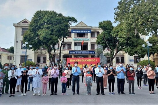 Tin vui: Kỷ lục 90 bệnh nhân được công bố khỏi bệnh tại bệnh viện dã chiến số 1
