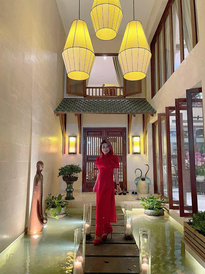 Quang Dũng sở hữu biệt thự 400m2 đẹp và sang như resort, nhà mới mua cũng có gu không kém-3