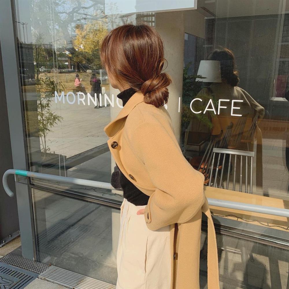 3 kiểu tóc búi thấp chuẩn style Hàn, nàng mặt to hay vuông chữ điền đều có được góc nghiêng ảo diệu-3