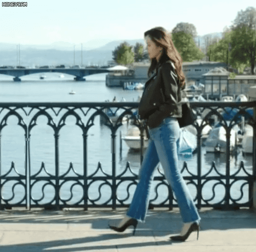 Quần ống rộng phổ biến như thế mà Son Ye Jin rất hiếm khi mặc, và đây chính là lý do-8