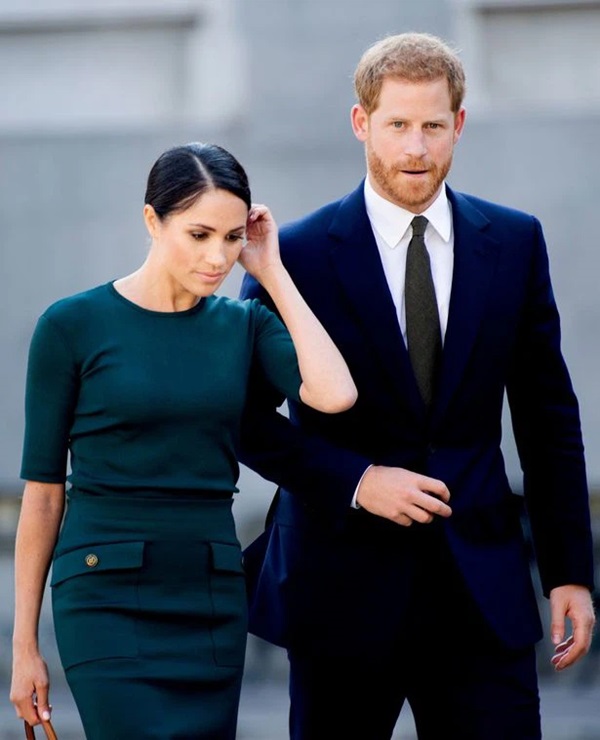 Sau thông báo thiếu tôn trọng của vợ chồng Meghan Markle, Nữ hoàng Anh có động thái mới khiến nhà Sussex xấu hổ không nói nên lời-2
