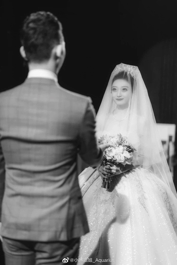 Hai bên cùng cưới - trào lưu kết hôn như ly hôn ở Trung Quốc: Cuộc sống nhân đôi, giới trẻ giãy giụa trong vũng lầy tham vọng của gia đình-6