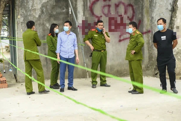 Án mạng 8 người thương vong tại quán karaoke ở Hòa Bình: 2 bệnh nhân nữ bị đâm vào bụng và mông đã qua cơn nguy kịch-2