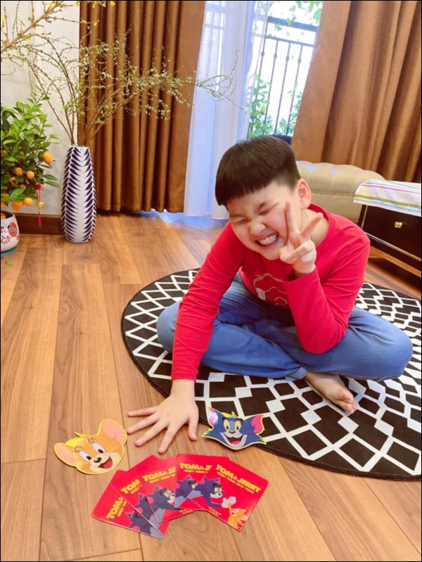 Con trai Bảo Thanh ra dáng làm anh lắm rồi, xung phong đập lợn lấy tiền lì xì cho mẹ đi sinh em bé-3