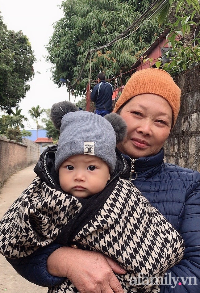 Em gái đã dặn lúc bầu bí đừng suy nghĩ nhiều mà chị không nghe, đến lúc cháu trai ra đời có giao diện nhìn hết sức khó ở-2