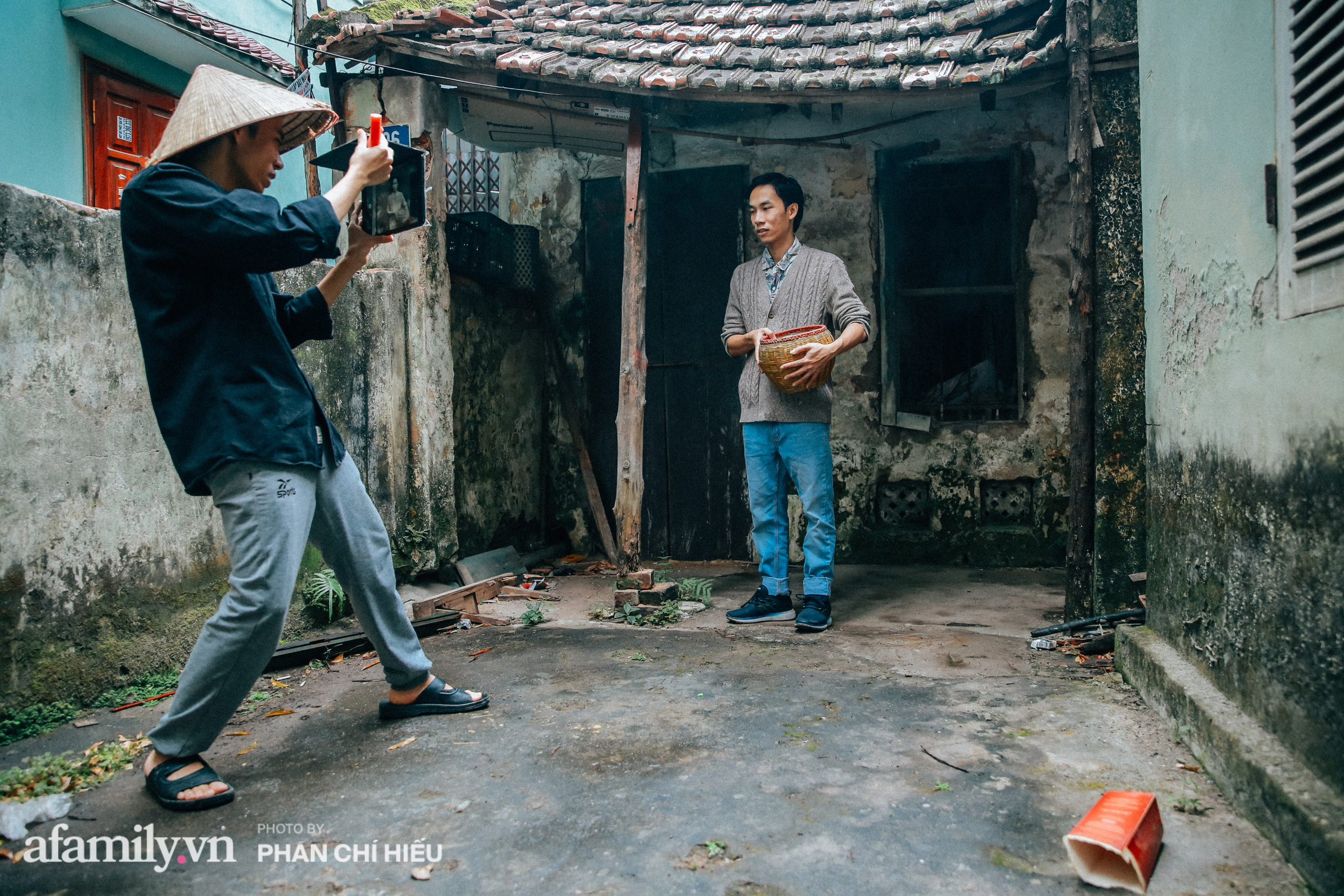 Bàn chuyện thu nhập của giới YouTuber, anh em 1977 Vlog thẳng thắn: Người ta mỗi tháng có vài trăm triệu, còn chúng tôi bỏ vốn vài ba trăm nghìn thì thử tính xem bài toán có cân!?-10