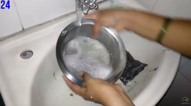 Tôi dùng Coca theo cách này vô cùng hữu ích, ai cũng xuýt xoa khen đồ ăn thì ngon vô đối còn nhà cửa sạch bong-6