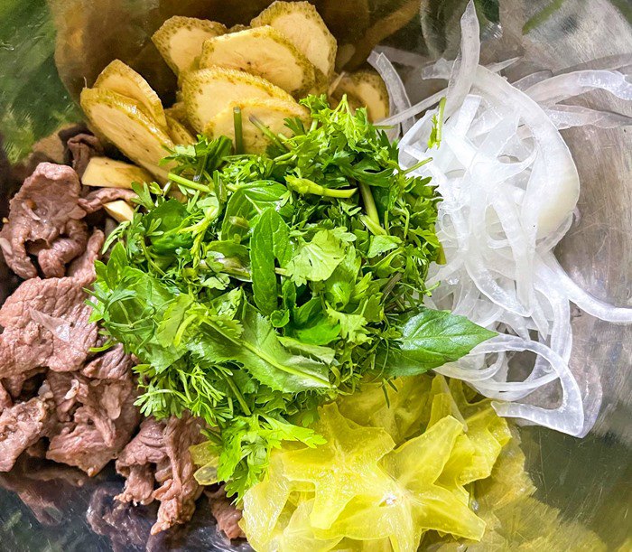 Cách làm gỏi bò bóp thấu chua ngọt tuyệt ngon-2