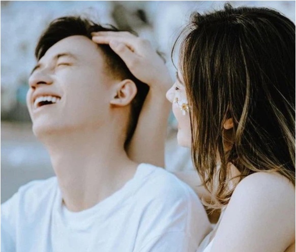 Nếu đàn ông không bao giờ chạm” vào những điểm này của bạn, chứng tỏ anh ấy vừa thông minh, tinh tế lại rất trân trọng bạn!-1