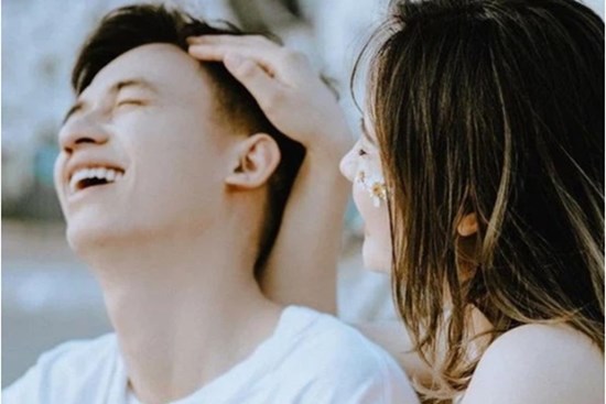 Nếu đàn ông không bao giờ “chạm” vào những điểm này của bạn, chứng tỏ anh ấy vừa thông minh, tinh tế lại rất trân trọng bạn!