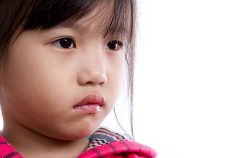 Về nhà chồng cũ thăm con, lời con bé thì thầm khiến tôi quyết định giành lại anh-1