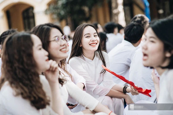 CHÍNH THỨC: Học sinh các cấp tại TP. HCM đi học lại từ ngày 1/3-2