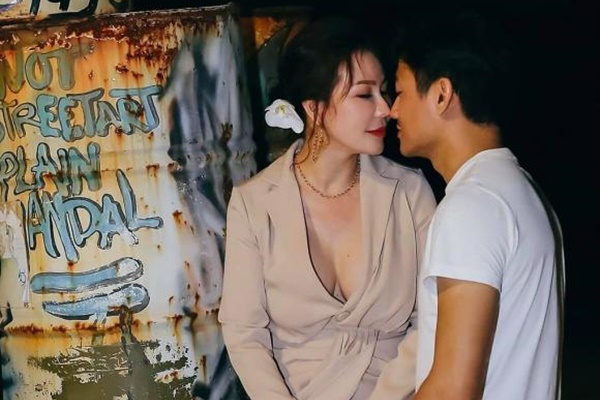 Một nam diễn viên bị gọi tên trong danh sách ăn chặn mở rộng lên tiếng, tha thiết mong mỏi điều này-3