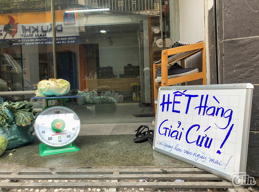 Người Sài Gòn giải cứu súp lơ, bắp cải giúp nông dân mùa dịch: Được từng nào, hay từng đó-11
