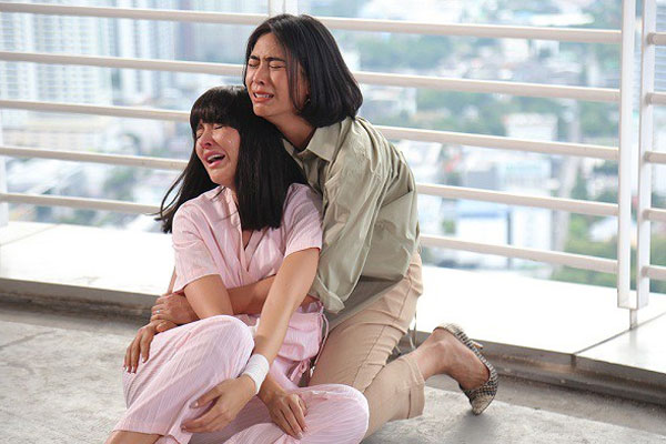 Chị gái rủ tôi phá đám cưới của bạn trai để giành bố cho con, đến nơi nghe anh ta nói một câu khiến tôi choáng váng không thốt nên lời-2