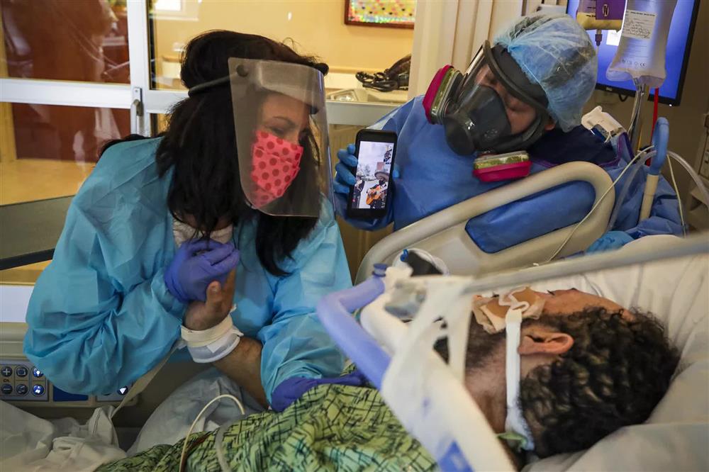 Cảm giác của người chết vì Covid-19 là như thế nào? Chỉ 2 chữ kinh hoàng, theo trải nghiệm của bác sĩ trị bệnh-2