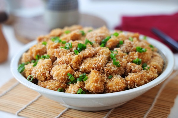 Ức gà làm theo cách này không sợ khô như rơm, cả người lớn trẻ nhỏ đều thích, ăn tốn cơm đến lạ-3