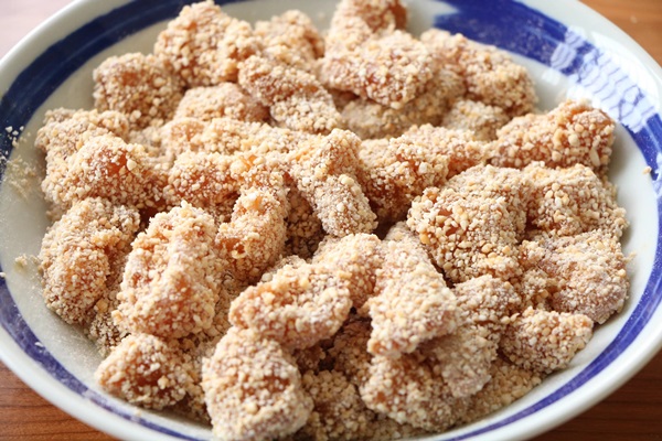 Ức gà làm theo cách này không sợ khô như rơm, cả người lớn trẻ nhỏ đều thích, ăn tốn cơm đến lạ-10