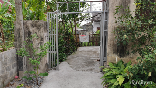 Nghi phạm bóp cổ bạn gái 16 tuổi đến chết ở Hà Nam: Gặp tai nạn phải mổ não nên đầu óc không bình thường, từng cầm dao định đâm bố đẻ-1