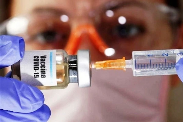 Phản ứng phụ của vắc xin Covid-19 sắp tiêm tại Việt Nam ra sao?-1