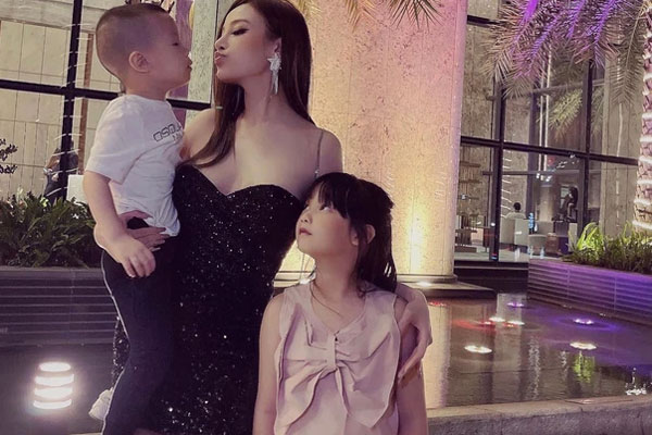 Huyền Baby khoe được doanh nhân người Mỹ xin số và khen sexy, dân tình hóng phản ứng của chồng đại gia-4