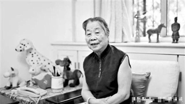 Bỏ chồng để cưới thầy giáo, người phụ nữ ngang nhiên xóa bỏ ảnh vợ cả” trong nhà thì nhận trọn cái tát lệch mặt, 4 chữ chồng mới nói ra cay đắng làm sao!-7