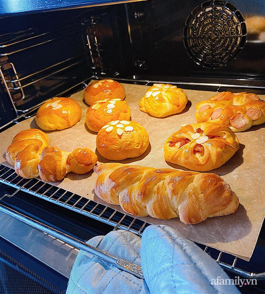 Căn bếp màu xanh yên bình, sang trọng với đủ thiết bị hiện đại của mẹ trẻ xinh đẹp Sài Thành-18