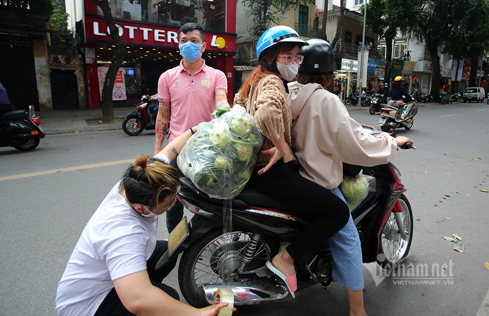 Bán 10 tấn rau/ngày, người đàn ông tiết lộ ‘món lãi’ chưa từng có-3