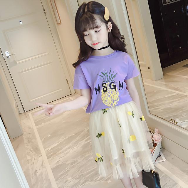 Bé gái 7 tuổi bị bạn bè tẩy chay vì mặc đồ&nbsp;sang chảnh, người mẹ bừng tỉnh&nbsp;sở thích của mình đã tổn hại đến con-1