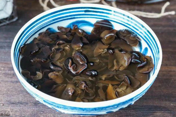 5 vị trí cơ thể này nếu bất ngờ chảy máu thì coi chừng bạn đã mắc ung thư từ lâu mà không biết-5