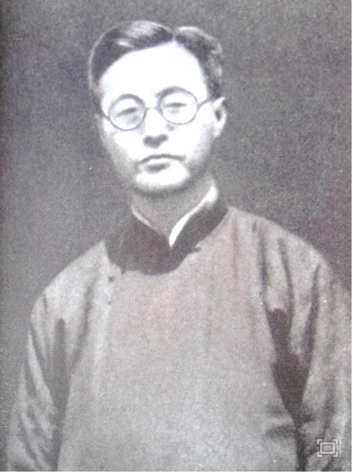 15 ngày sau khi vợ qua đời, người đàn ông viết bức thư 6 trang, dài 10 nghìn chữ tỏ tình với cô gái yêu thầm 20 năm nhưng nhận câu trả lời chỉ có vài chữ vỗ mặt”-2