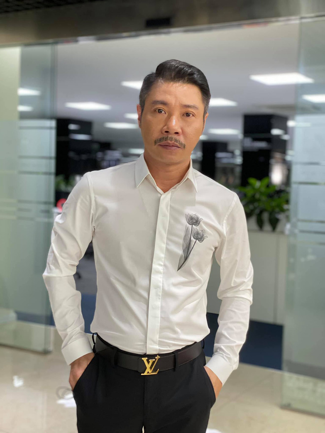 NSND Công Lý gây bão MXH với ảnh soái ca thời trẻ: Tưởng đâu tài tử Hồng Kông, bà xã tới tấp khen ngon giai-6