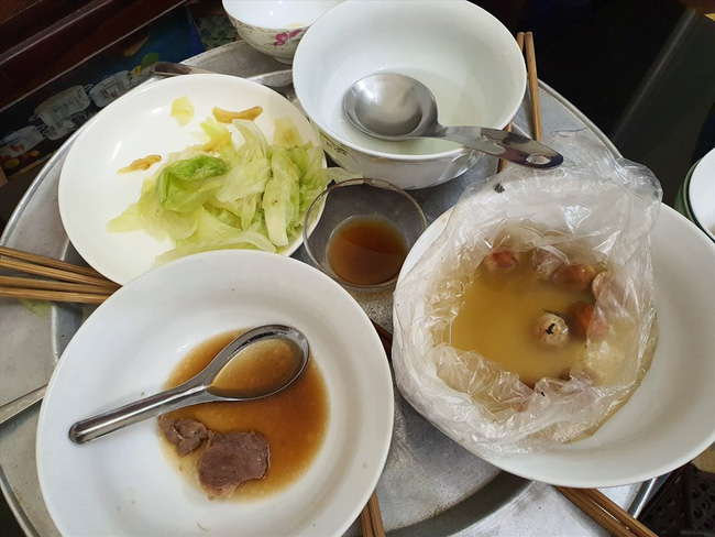 Vợ ốm, chồng ăn hết mâm cơm nhưng không thèm rửa bát vì đó là việc của phụ nữ”, ai ngờ anh phải nhận cú đáp trả không tưởng từ cô vợ ngoan hiền-2